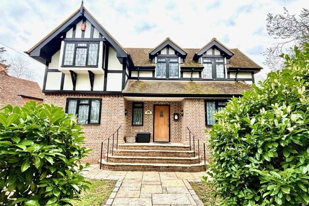 Clockhouse Lane West, Egham, Surrey, TW20