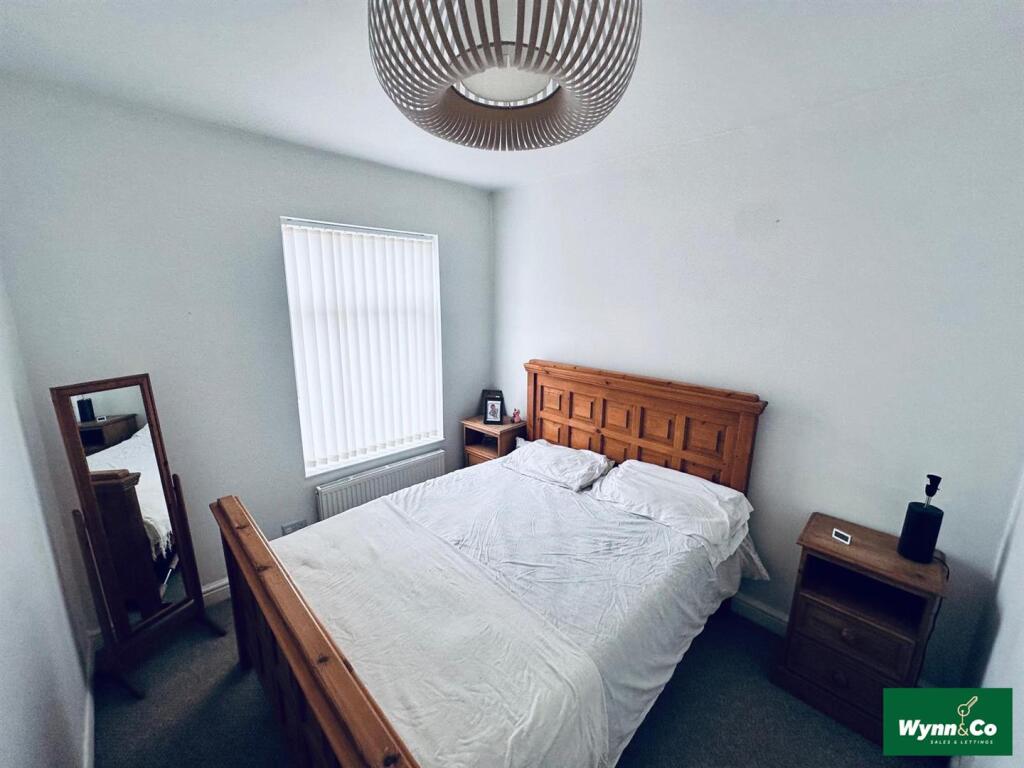 Bedroom 2.jpg