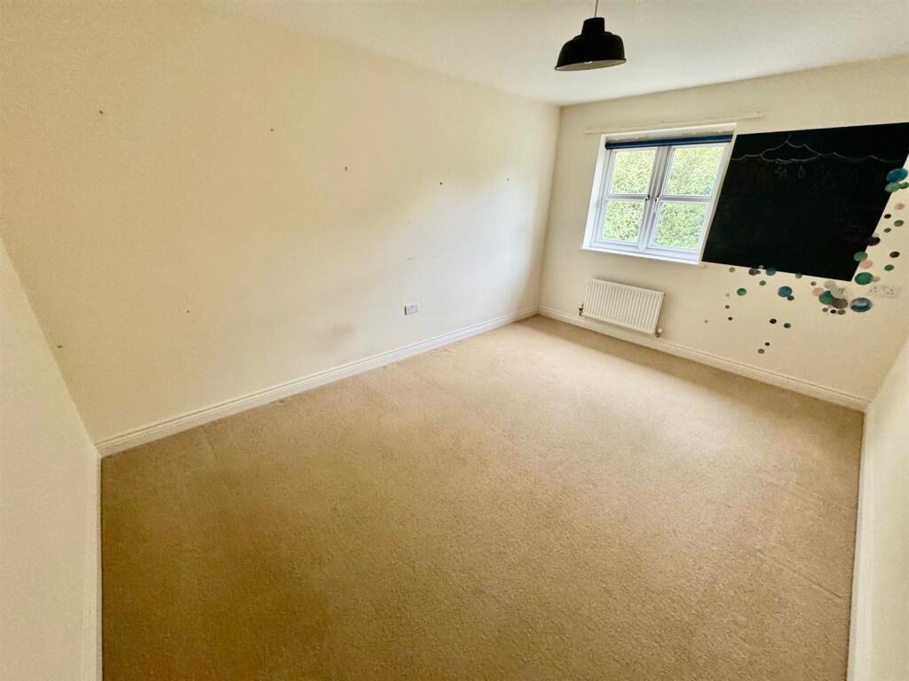 Bedroom 3.jpg