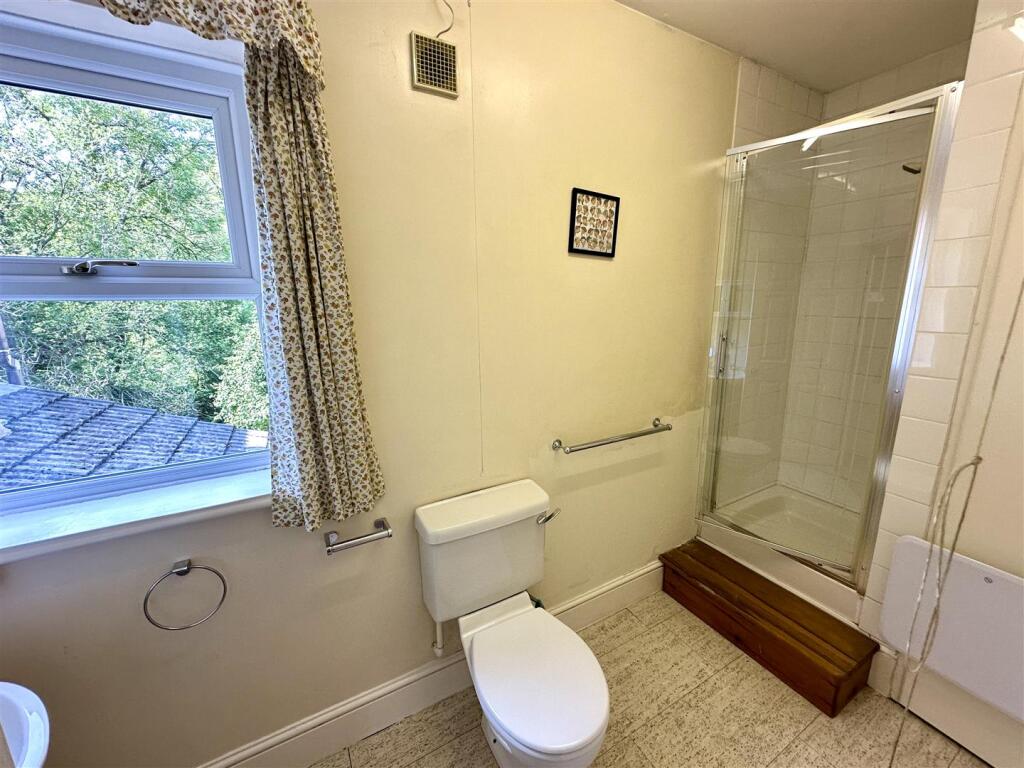 ADDITIONAL GUEST BEDROOM