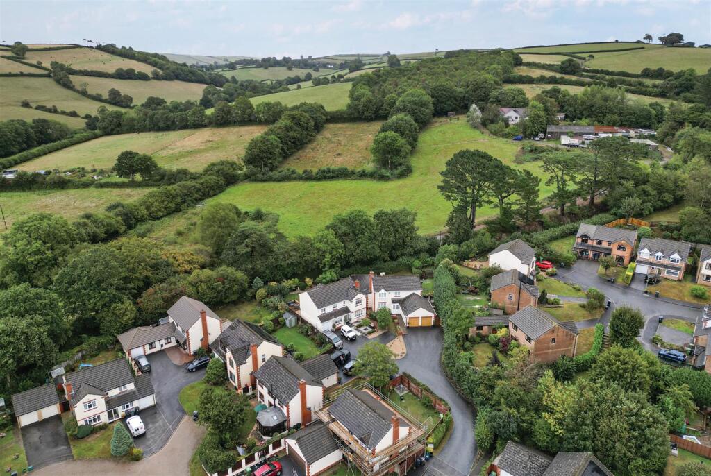 -68b184a29b538-1345993-jpg  (6) Drone.jpg