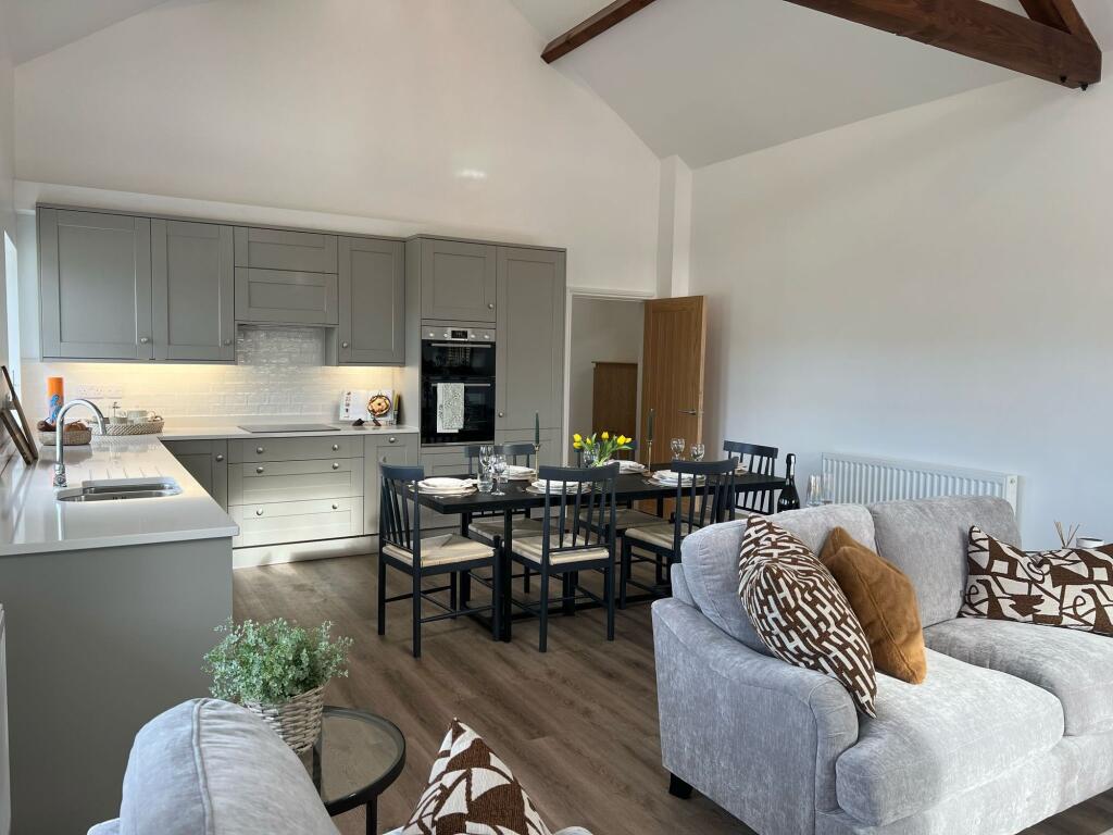 Kitchen/Diner/Lounge