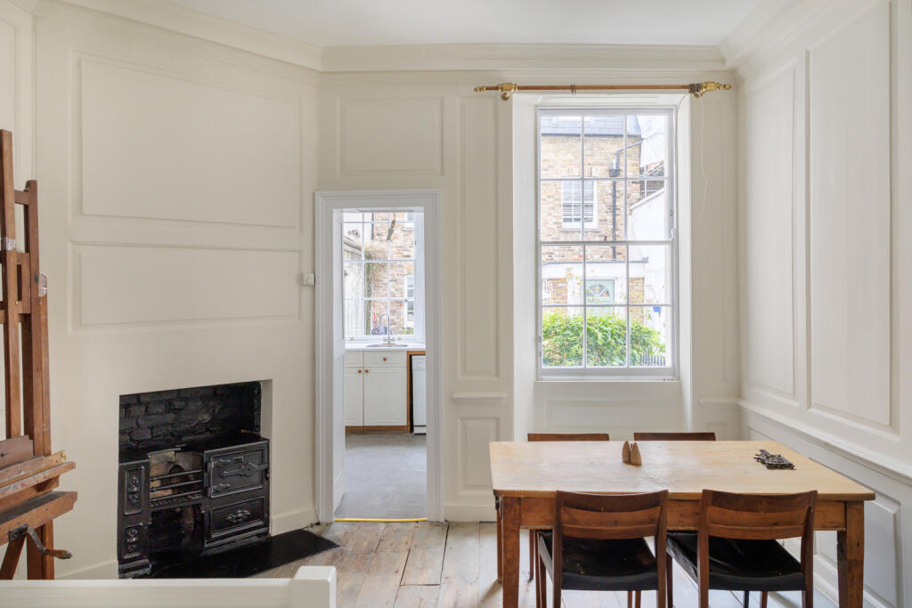 288640 - OldGloucesterStreetLondon-JSouteyrat-2...