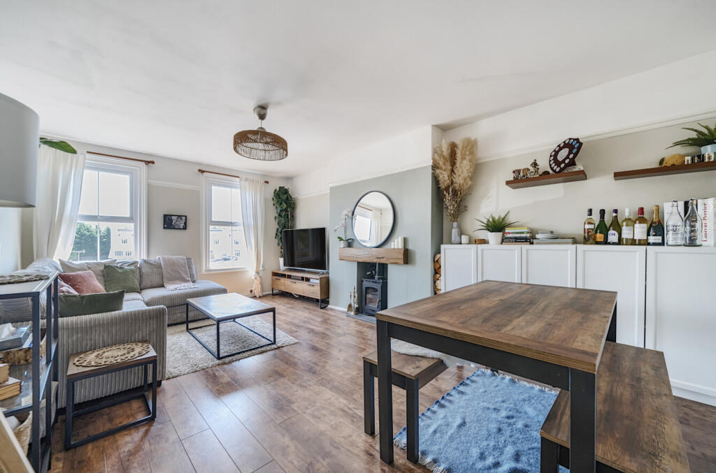 1311321-9-6852b2a...