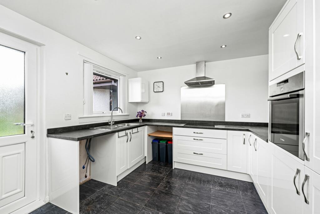 Kitchen/Breakfasting Room