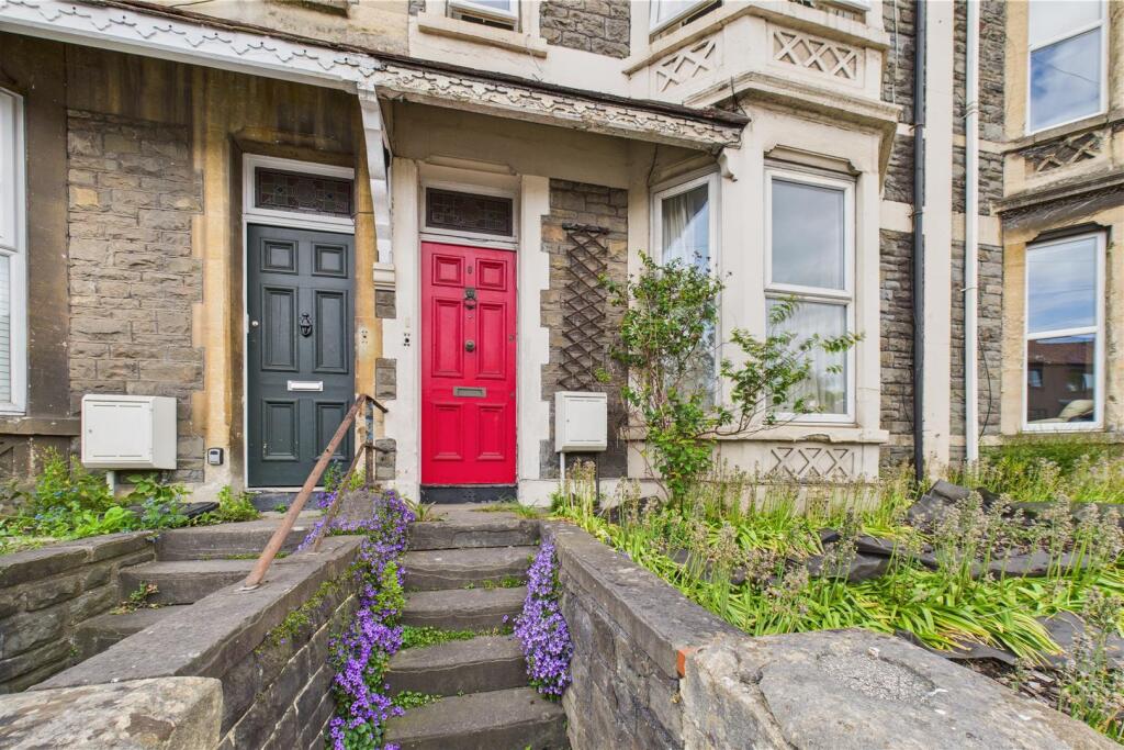 9 Christina Terrace, Hotwells, Bristol BS8 4QB | P