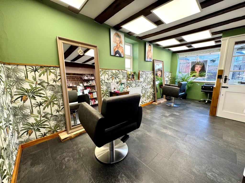 Salon Room One