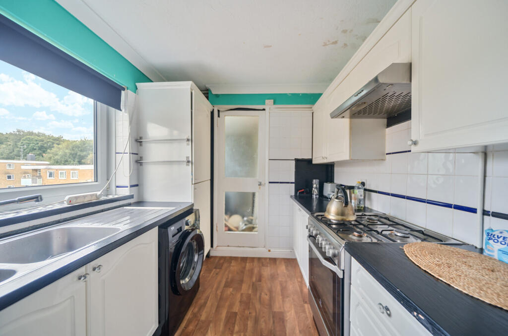 1324769-15-687f6e...