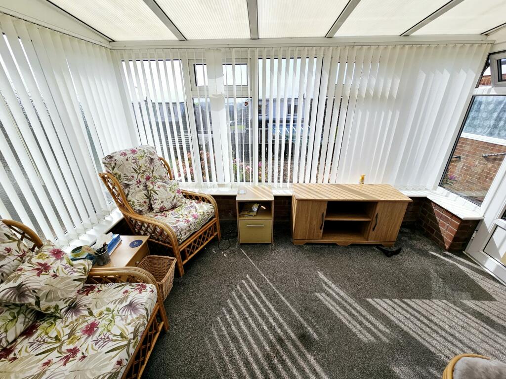 aa2ec817-99a3-4f3e-a3ab-2c8305b60e67