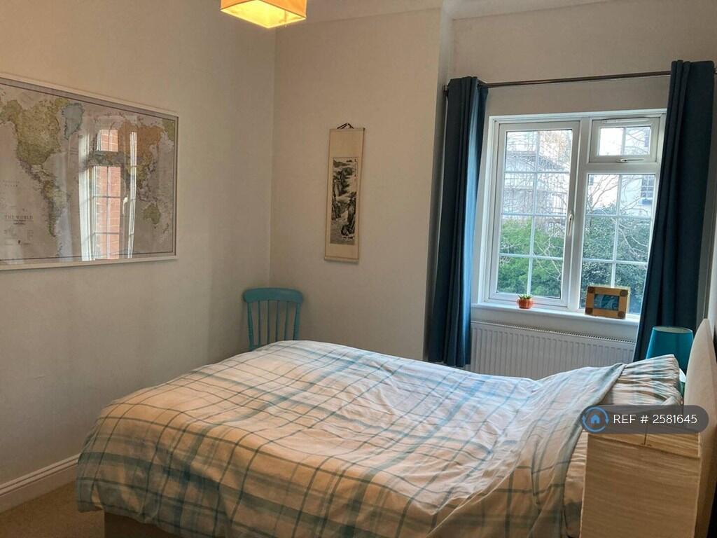 Main Bedroom