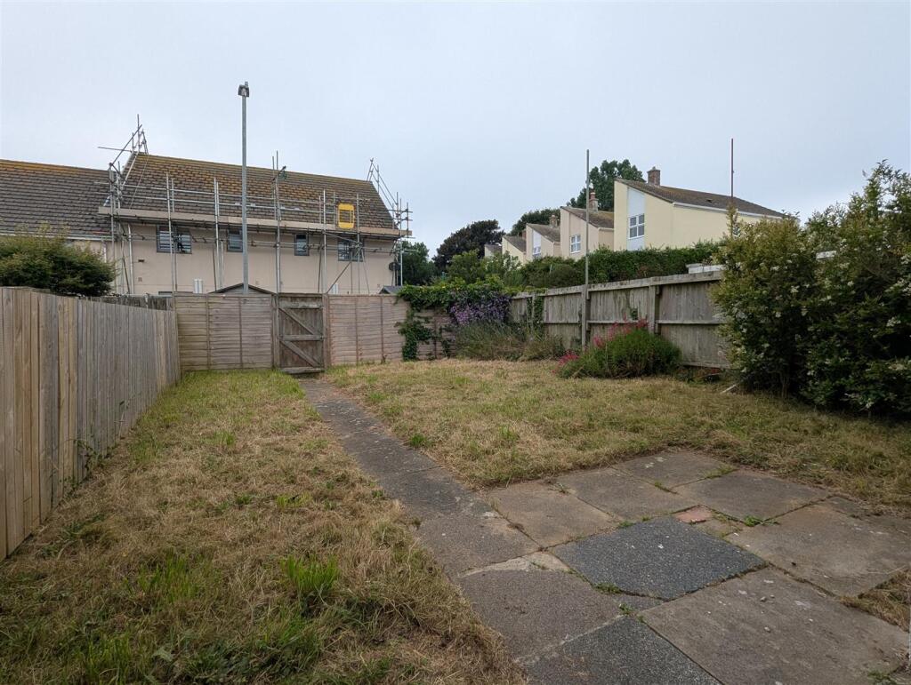 42 Hawkins Garden
