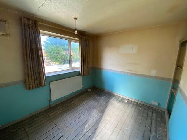 BEDROOM TWO T202411270938.jpg