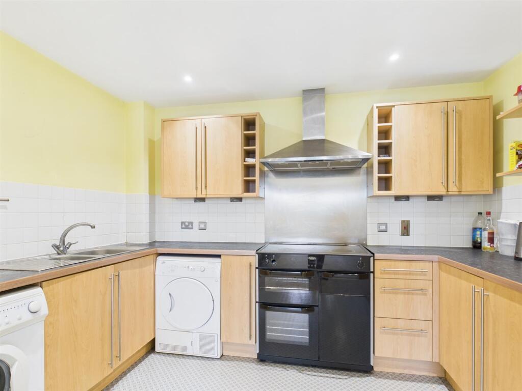 Kitchen.jpg