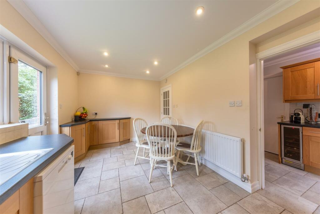23 St John's Way-005.jpg