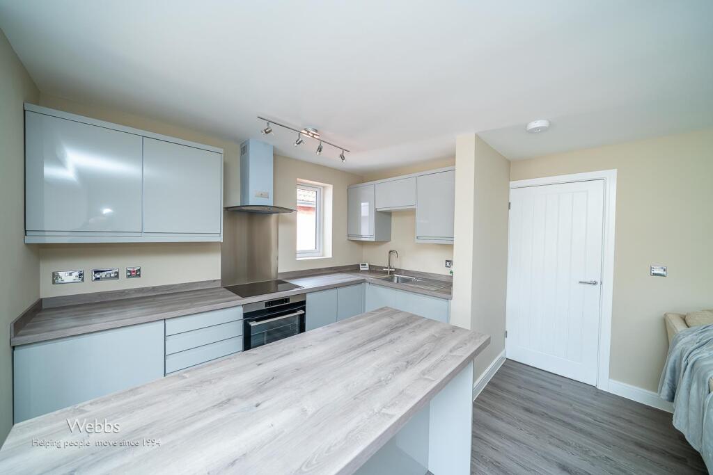 © Webbs Estate Agents © (11 of 40).jpg