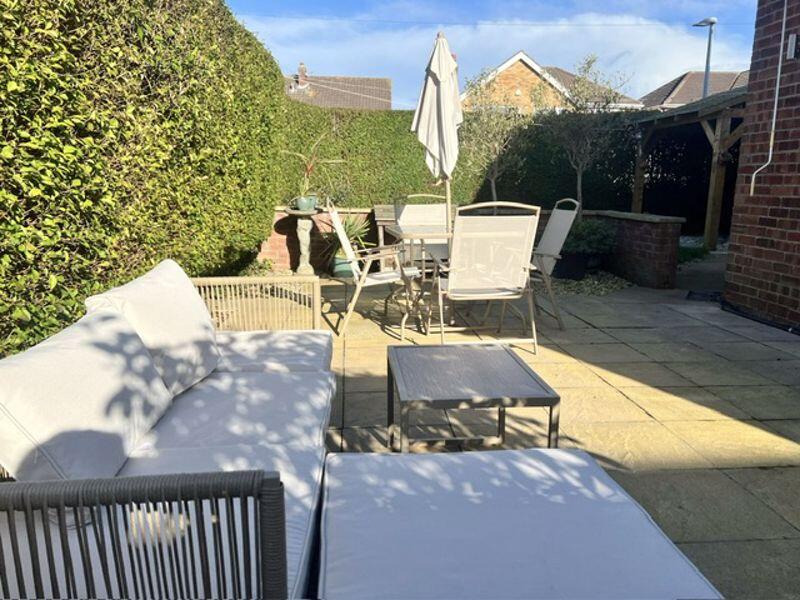 Rear garden view 3