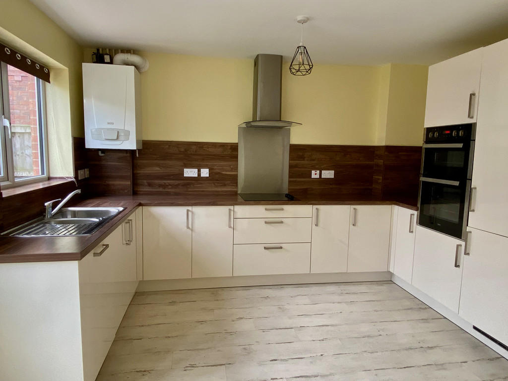Fitted Kitchen