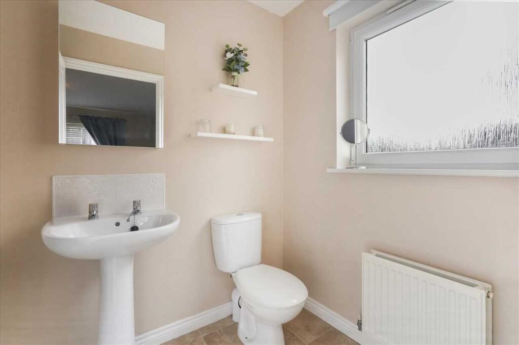 Lower Level WC
