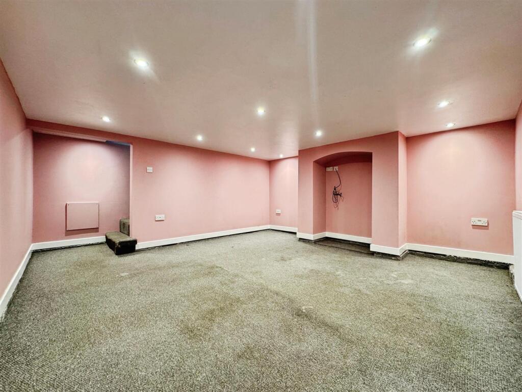 0589c428--40E4-BA89-131AFD5C49AE-12865-00000540654