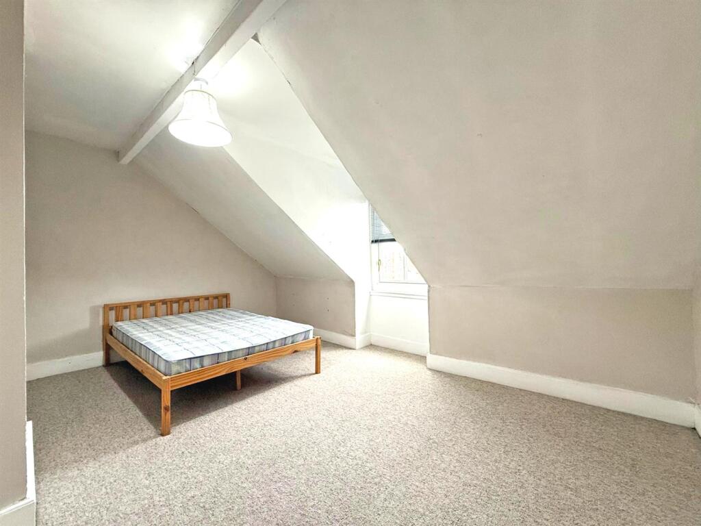 thumbnail_image2 (1).jpg