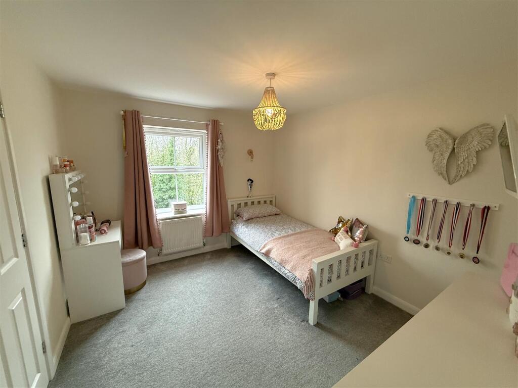 Bedroom 2A.JPG
