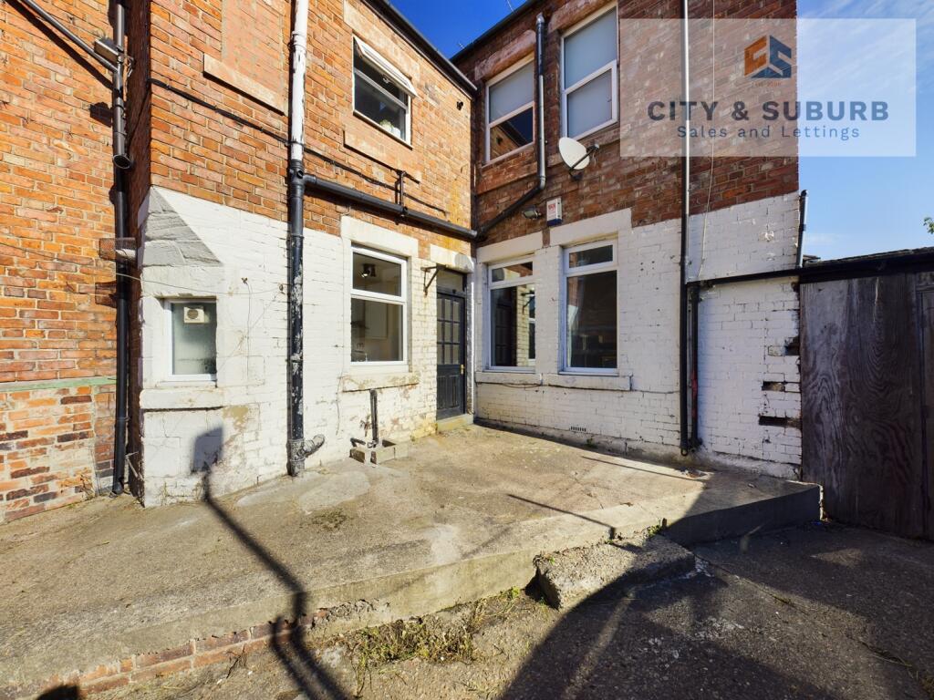 CAM00683P1-PR0108-STILL04