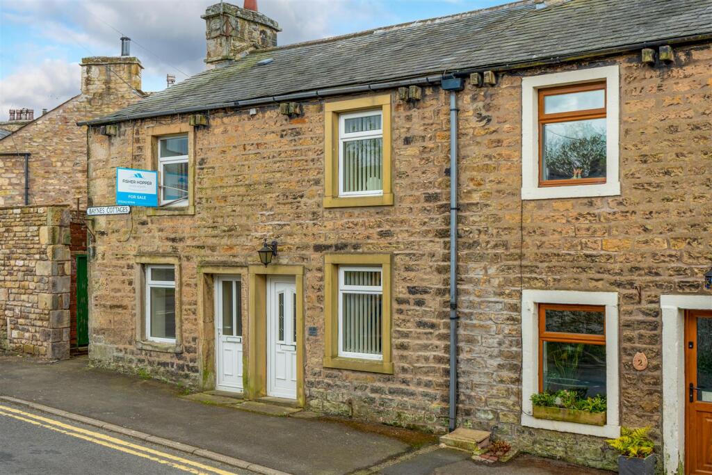 3 Baynes Cottage, Low Bentham, LA2 7EG-1.JPG
