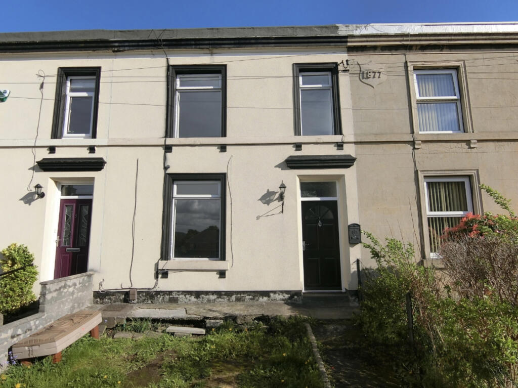 3 bedroom Terraced for rent