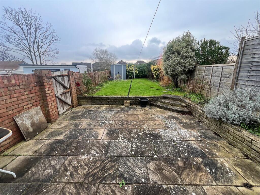 Garden 2.jpg