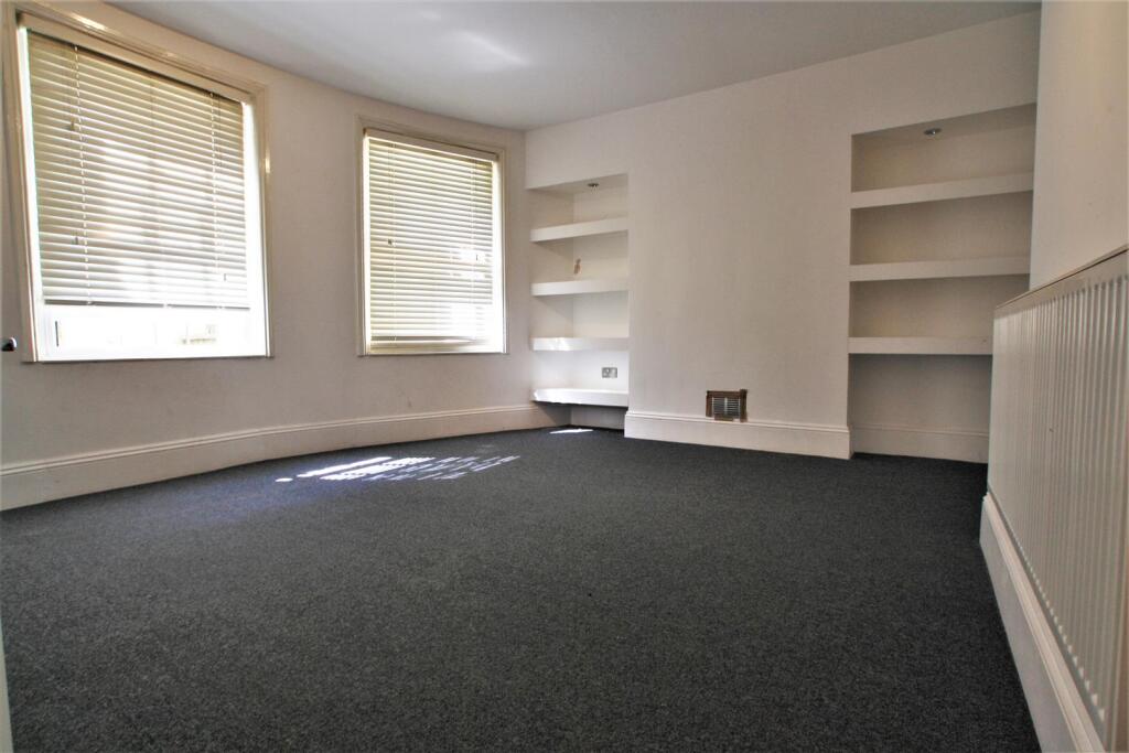 Master Bedroom.jpg