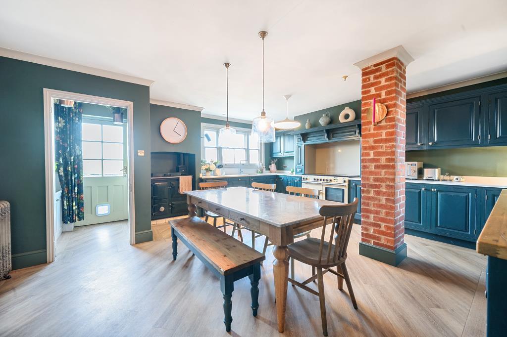 Kitchen Diner