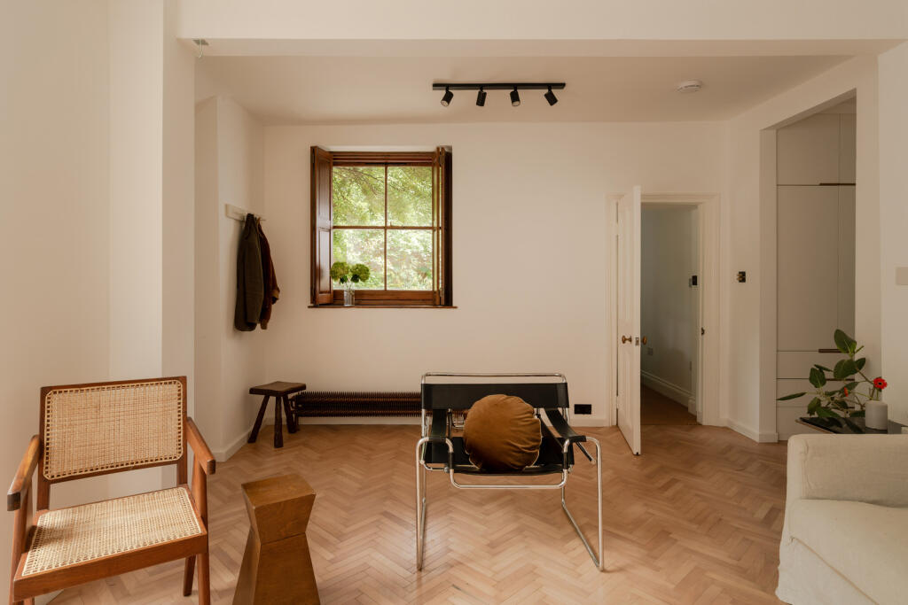 221955 - Morton Road, London, N1 - high res - N...