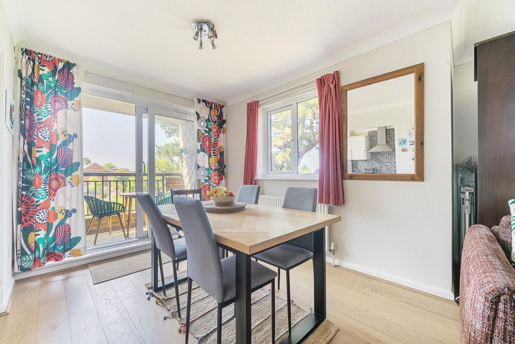 1339640-8-689f273...