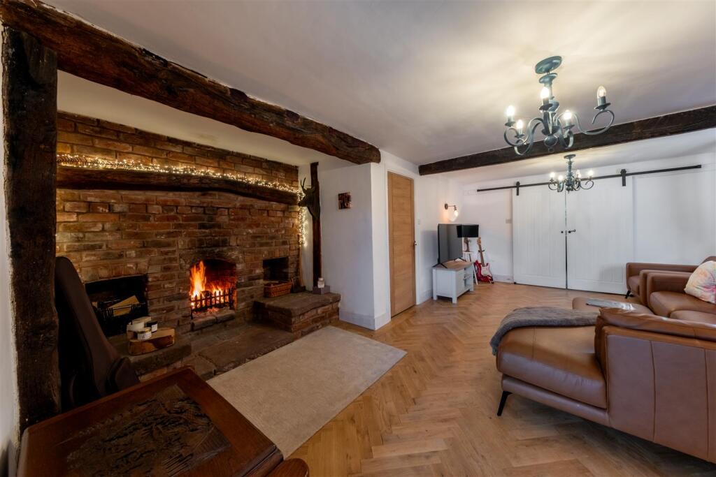 Hill House-014.jpg