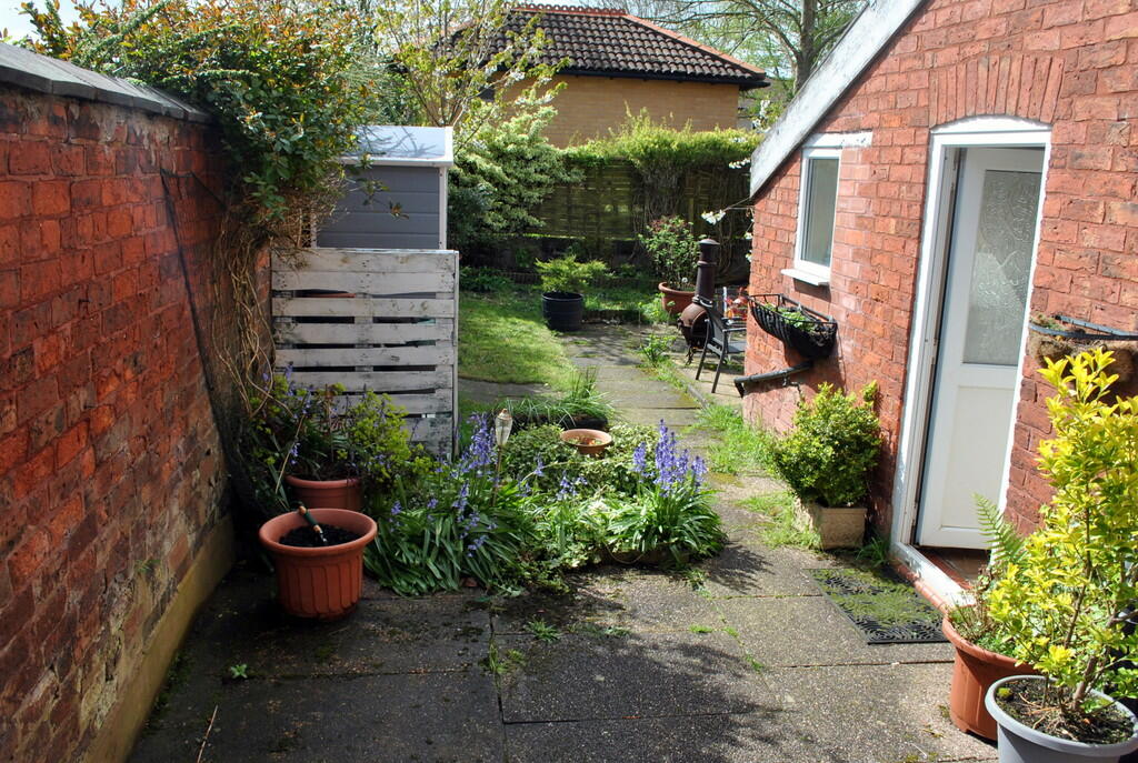 Garden 1. 15.4.24