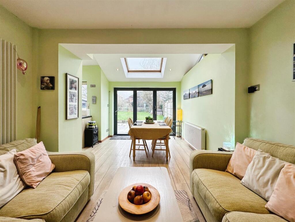 2e19ea72-image_picker_534DB3F9-8B1A-4D35-8780-38AC