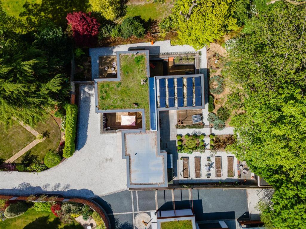 1 Chattock Gardens_53.jpg