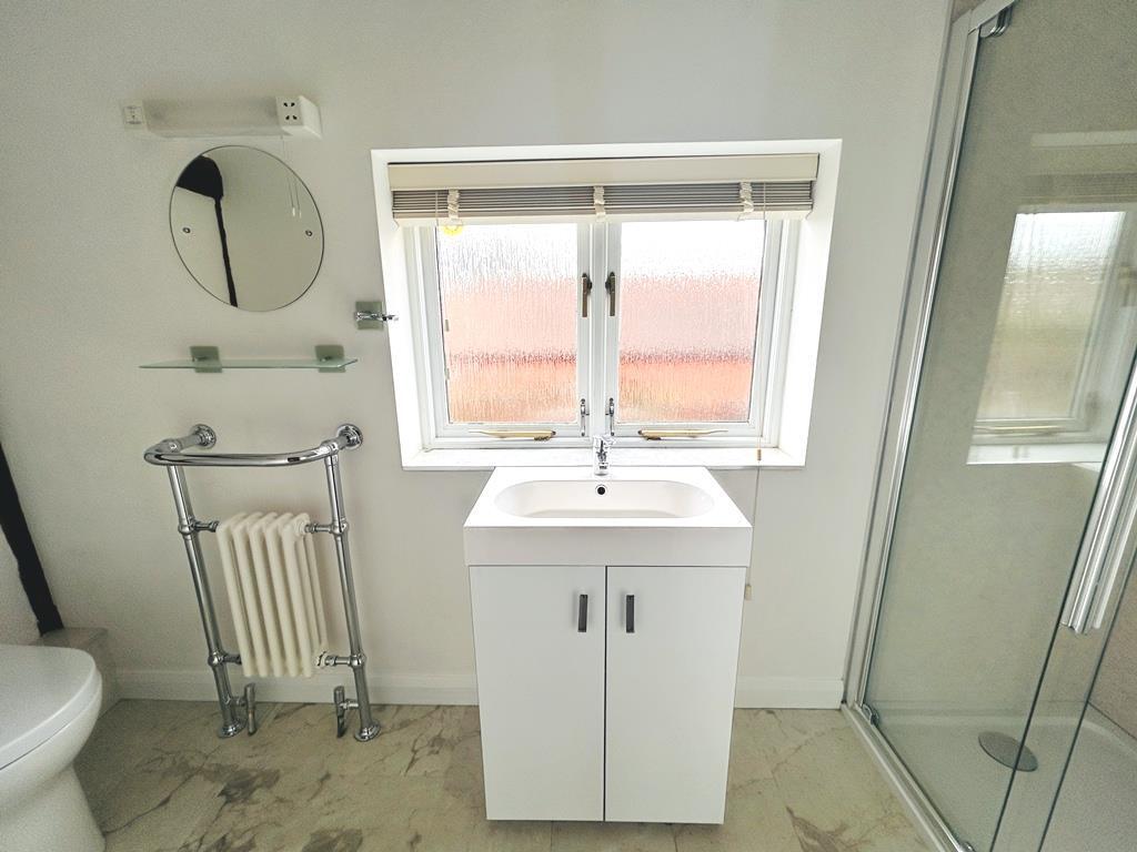 Ensuite.JPEG