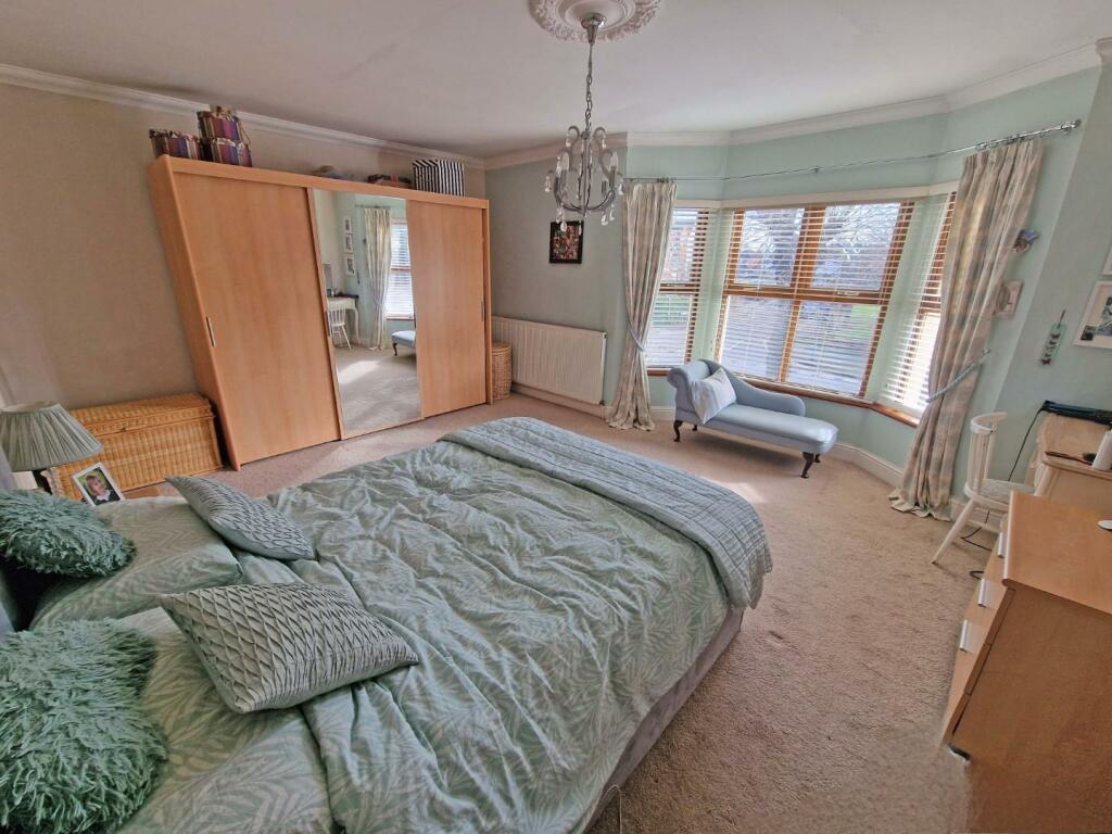 Bedroom1c.jpg