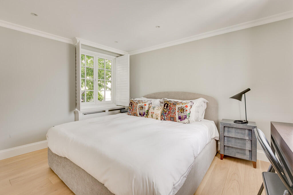 Belgrave Place 7-...