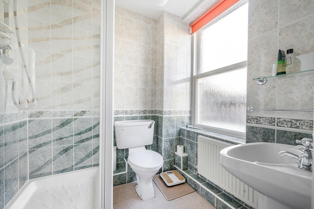 En-Suite Shower R...