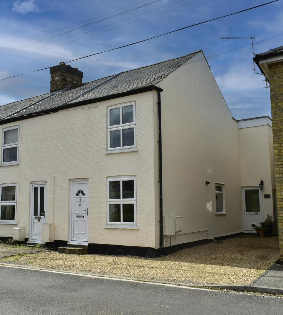 V  40 City Road - House side view