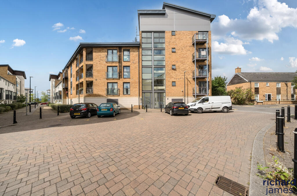 72608c47e75f4a80886d415152db3692