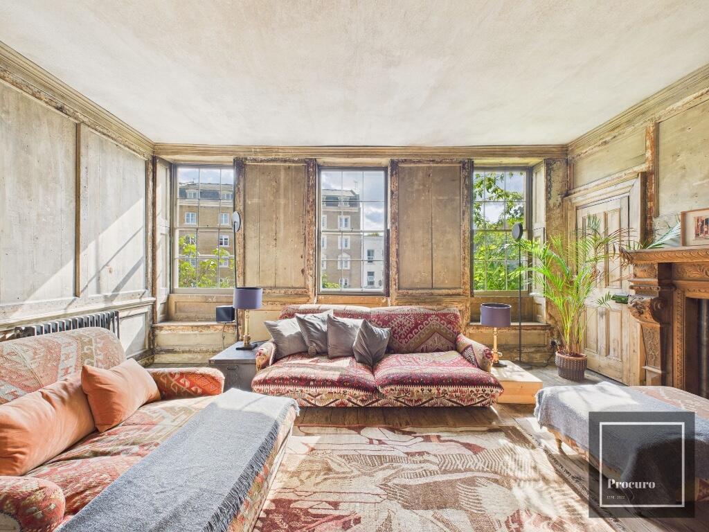 Mile End Road, London, E1