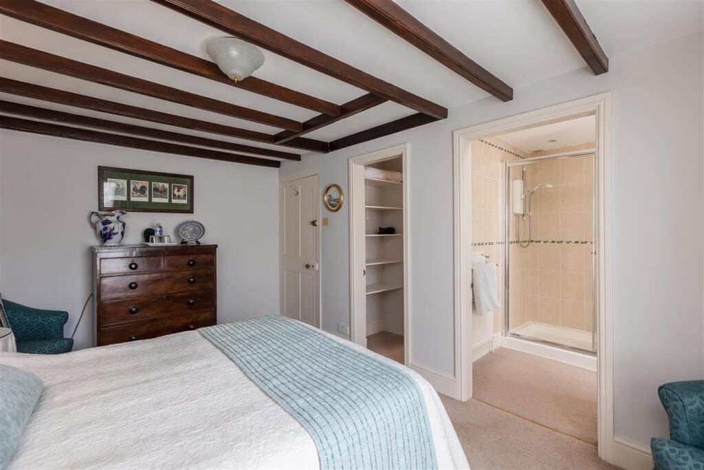 Rockery Cottage Bedroom 3-2.jpg