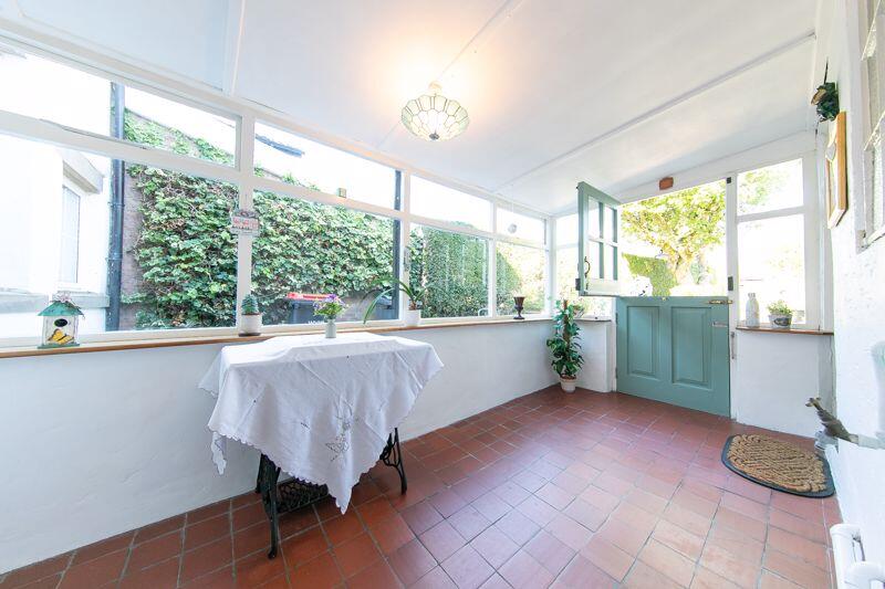 Garden room