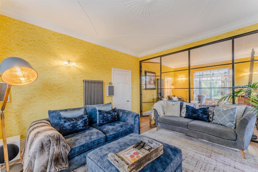Home-2.jpg