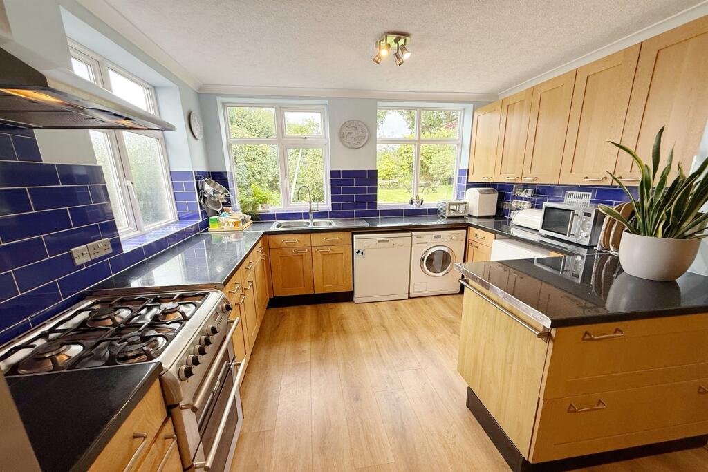 Kitchen Breakfast Ro