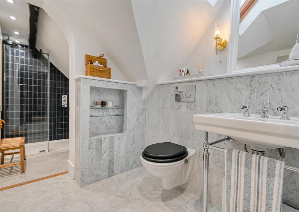 1 Cliff Road-08.jpg