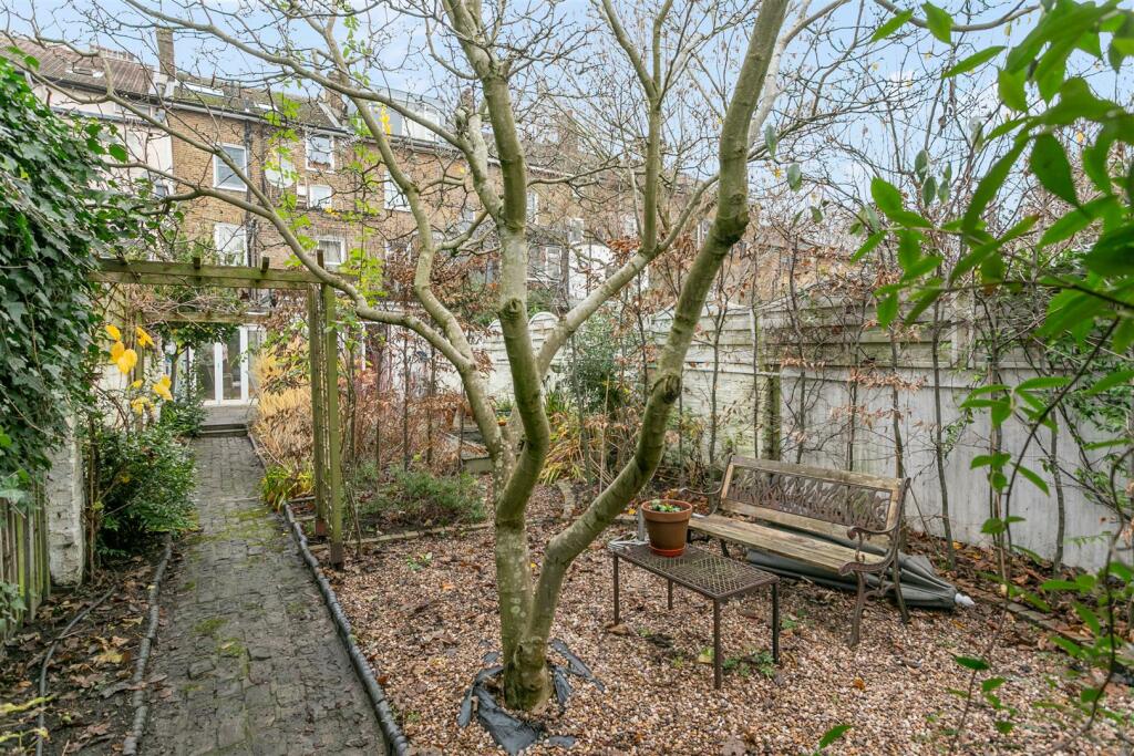 Chiswick High Road, W4 - FOR SALE